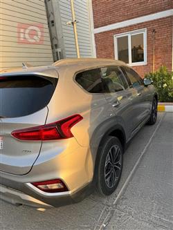 هيونداي سانتافي